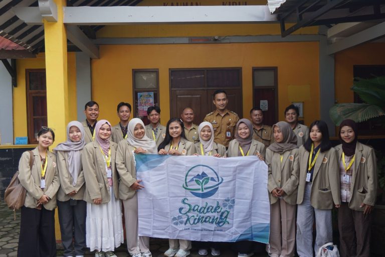 Kolaborasi Mahasiswa KKN-PPM UGM dan Kelurahan Kauman Kidul Wujudkan Pemberdayaan Masyarakat Berkelanjutan